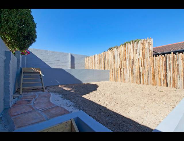 3 BEDROOM HOUSE TO LET IN SUNNYDALE